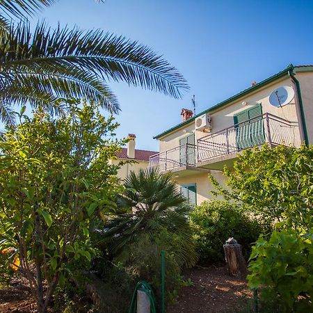 Villa Vosilla Apartments Cres Exterior foto